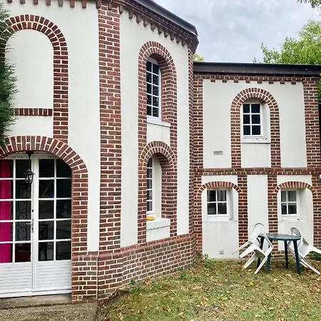 Maison Voltaire