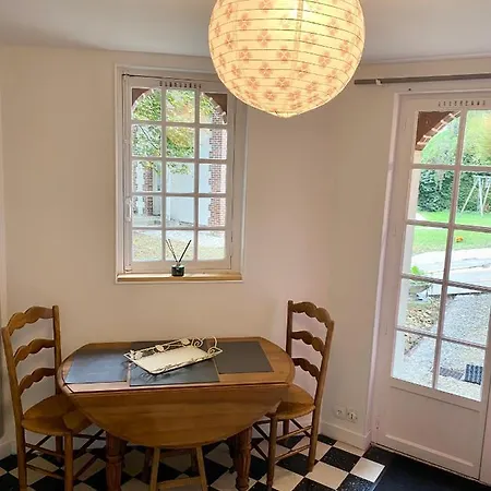 Privatunterkunft Maison Voltaire *